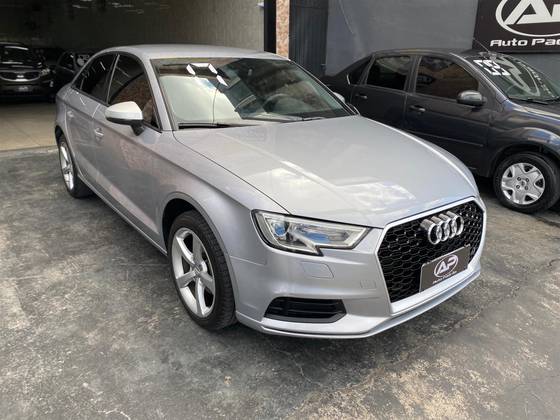 AUDI A3 1.4 TFSI SEDAN AMBIENTE 16V FLEX 4P TIPTRONIC AUDI A3 1.4 TFSI SEDAN AMBIENTE 16V FLEX 4P TIPTRONIC